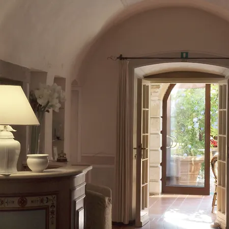 San Filis Szálloda 3*