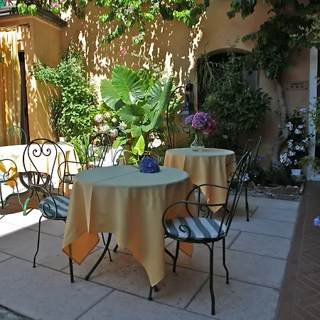 Szálloda San Filis San Felice del Benaco